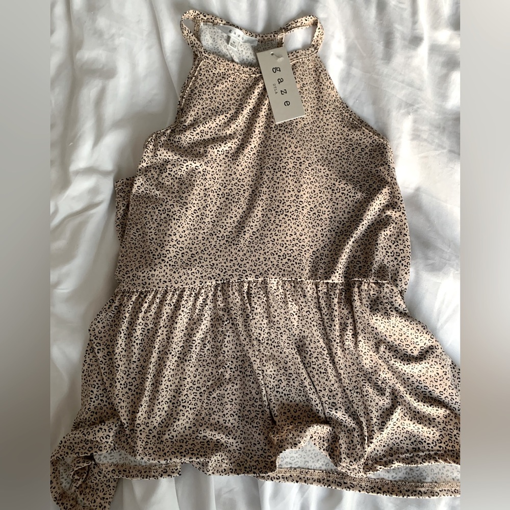 Gaze medium cheetah print tank